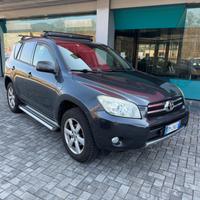 Toyota RAV 4 RAV4 2.2 D-4D 4x4