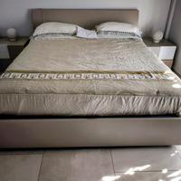 Trittico con letto a cassettone