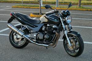 Kawasaki ZR-7 (2001) – Soli 20.000 km