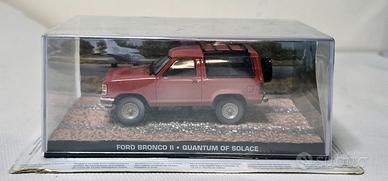 007 James Bond Ford Bronco II.