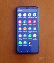 Samsung A40 4-64 gb