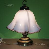 Lampada da tavolo in vetro soffiato rosa modellato
