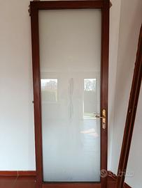 Porta ingresso con vetro nuovo