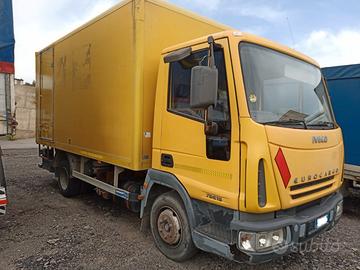 Camion 30ql con sponda idraulica