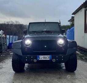 Jeep wrangler automatica interni in pelle  2.8 crd