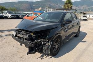 PEUGEOT 208 2022 1.2 BENZINA 75 CV *SINISTRATA