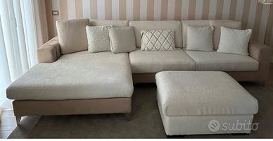 Divano con sceslong e pouff COME NUOVO