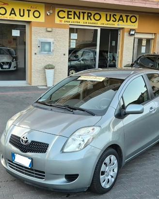 Toyota Yaris 1.3 5 porte Navi -