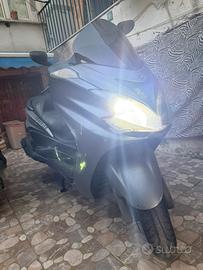 YAMAHA MAJESTY 400