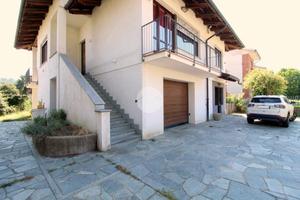 CASA INDIPENDENTE A CORNELIANO D'ALBA