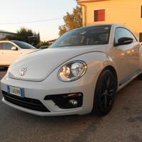 Volkswagen Maggiolino coupe' 2.0 TDI DSG Design 11