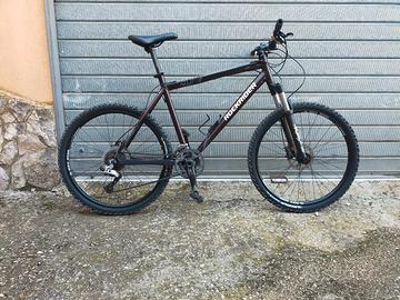 Mountain bike btwin rock rider 8.1   26"