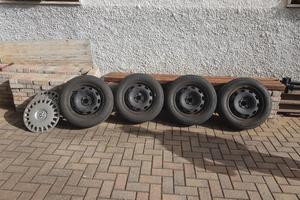 4 cerchi in acciaio 15" - 5 fori  VW