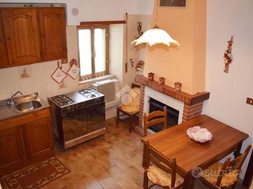 3 LOCALI A SANTE MARIE