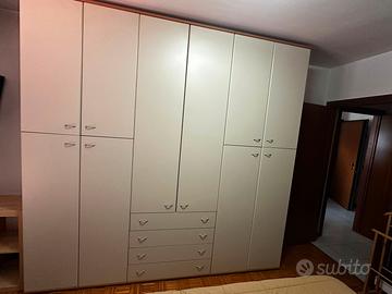 armadio, cassettiera e comodino