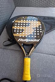 Racchetta Padel Bullpadel Gold 2.0 + custodia