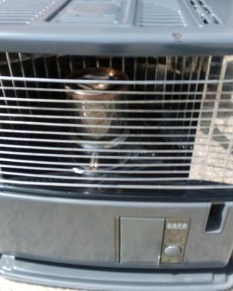 Stufa a combustibile liquido