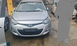 Ricambi hyundai i20 2017 portiera anteriore destra