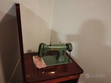 macchina da cucire Necchi Diamant con mobiletto