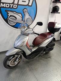 Piaggio Beverly 350