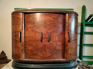 Mobile bar da ristrutturare 