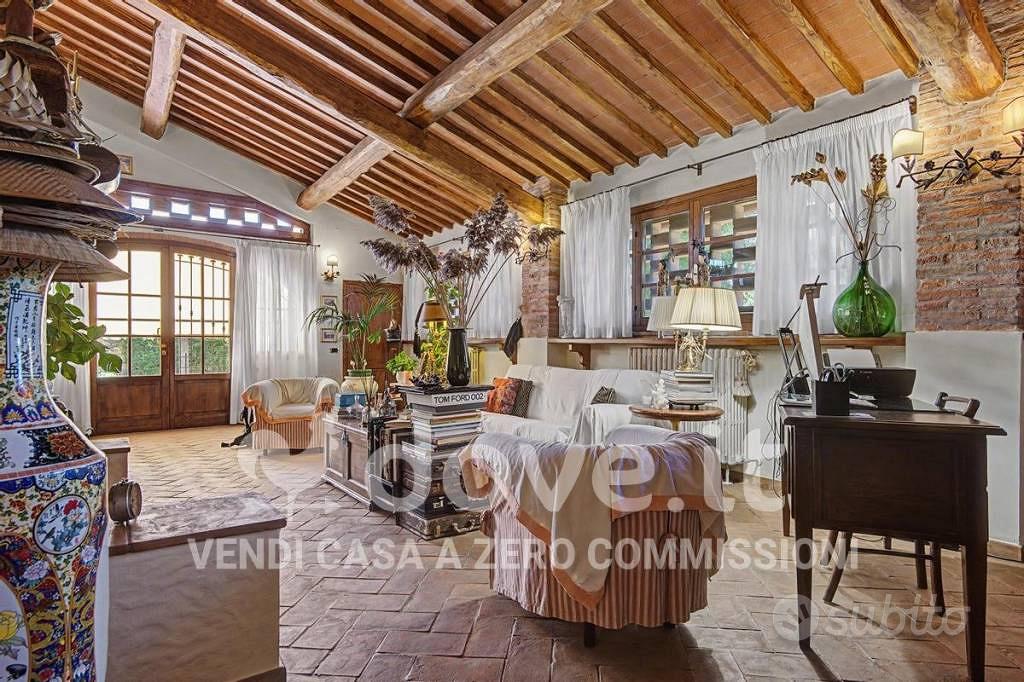 Villa di 301 m² con più di 5 locali a Empoli - Vista 3