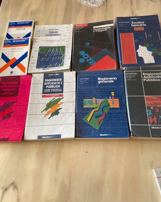 Libri vintage di ragioneria e tecnica bancaria