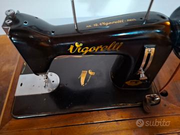 macchina da cucire antica VIGORELLI