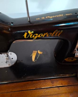 macchina da cucire antica VIGORELLI