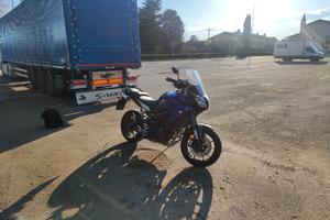 Yamaha Tracer 900 115 CV 2017 + bauletto Givi Maxi
