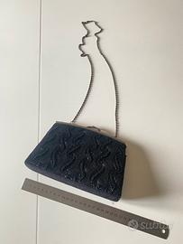 Borsetta elegante con perline