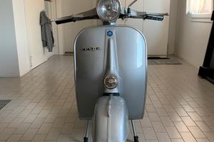 Vespa 125 primavera et3