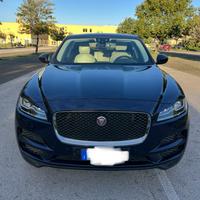 Jaguar F-Pace 2.0d 240cv full opt. Accetto permute
