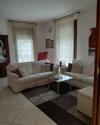 Rif.B166| bifamiliare loreo