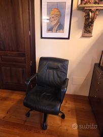 Poltrona Frau Executive Large con ruote