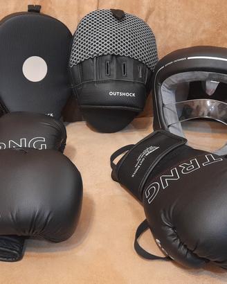 guantoni boxe, caschetti e paracolpi 