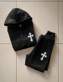 Tuta nera streetwear con croci - Taglia M - unisex