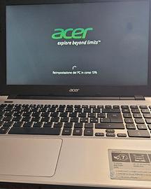 Portatile Acer i7 2.4GHz GPU NVIDIA SSD 1TB