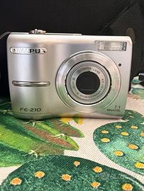 OLYMPUS FE-210
