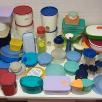 Grande lotto 70 oggetti Tupperware