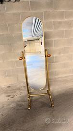 Specchio basculante con struttura in bronzo