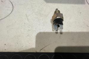 4173783 INTERRUTTORE RETROMARCIA IVECO DAILY