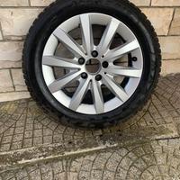 Gomme auto Mercedes CLA