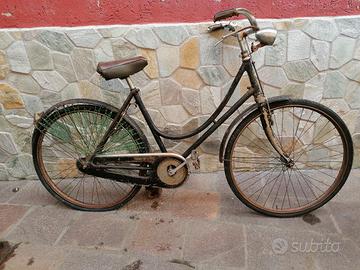 Bici Bianchi anni 40 da donna freni bacchetta 26"