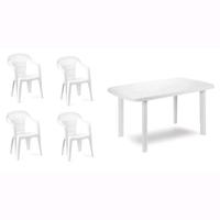 90 euro tavolo con quattro sedie