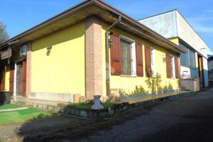 CAPANNONE A BAGNOLO MELLA