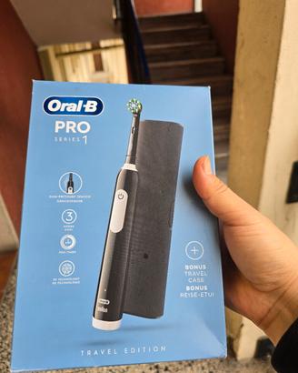 Spazzolino elettrico Oral-B PRO Series 1 (Nuovo) 