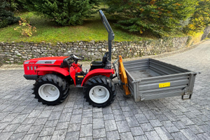 Trattrice agricola " antonio carraro"