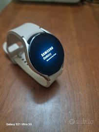 Samsung watch 4 