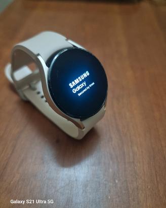 Samsung watch 4 
